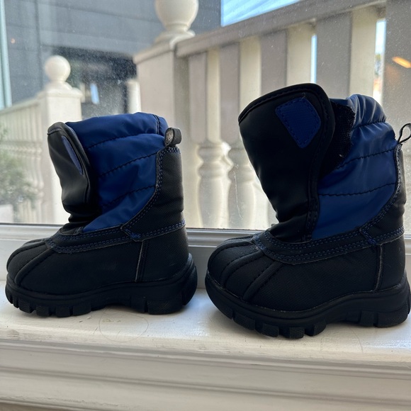 The Children’s Place Snowboots Toddler size 5 - Picture 6 of 7